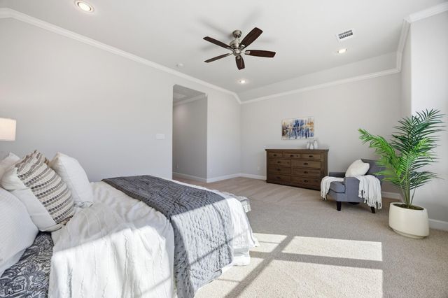 1121 E 24th Street, Houston, TX 77009