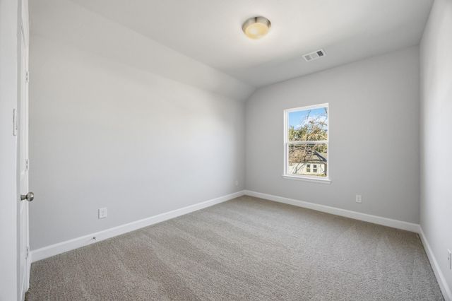 1121 E 24th Street, Houston, TX 77009