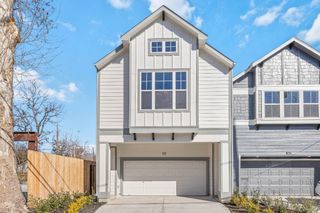 1121 E 24th Street, Houston, TX 77009