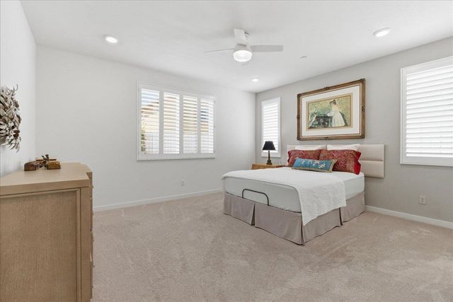 2240 Borealis Cir, Roseville, CA 95747
