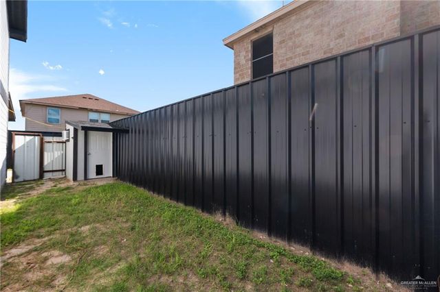 3925 Teal Avenue, Mcallen, TX 78504