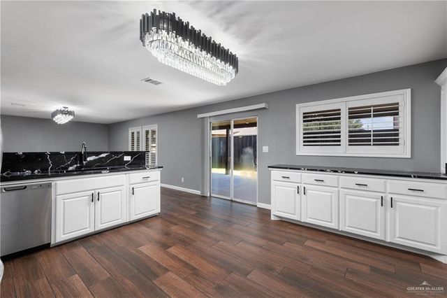 3925 Teal Avenue, Mcallen, TX 78504