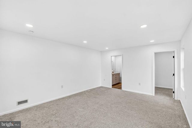 23 GLOUCESTER AVE, Lawnside, NJ 08045