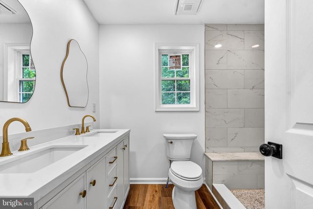 23 GLOUCESTER AVE, Lawnside, NJ 08045