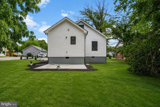 23 GLOUCESTER AVE, Lawnside, NJ 08045