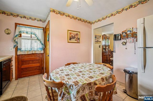 31 Michael Drive, Wayne, NJ 07470