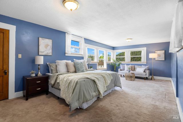 1005 N N 12th St, Boise, ID 83702