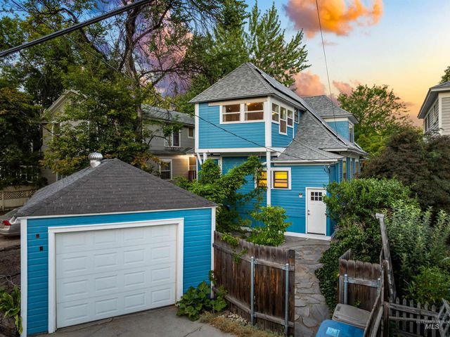 1005 N N 12th St, Boise, ID 83702