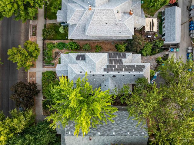 1005 N N 12th St, Boise, ID 83702