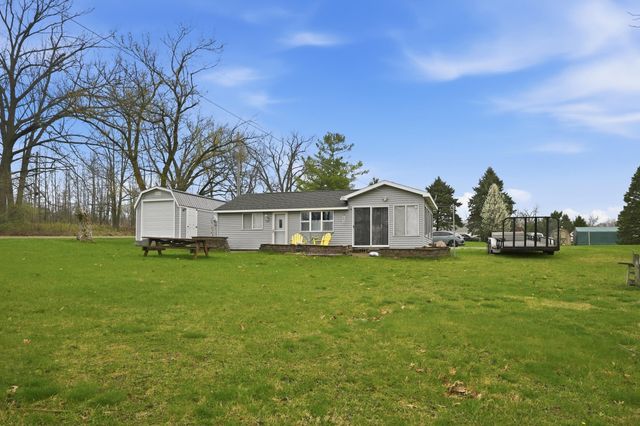 6910 N 925 East, Fremont, IN 46737