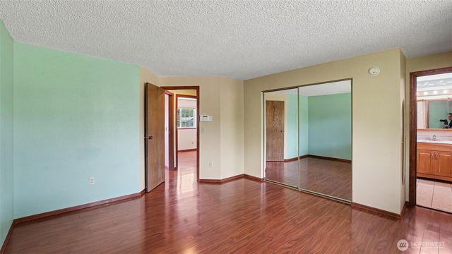 3208 SE 19th Court, Renton, WA 98058