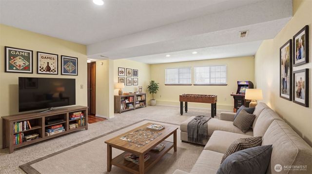 3208 SE 19th Court, Renton, WA 98058