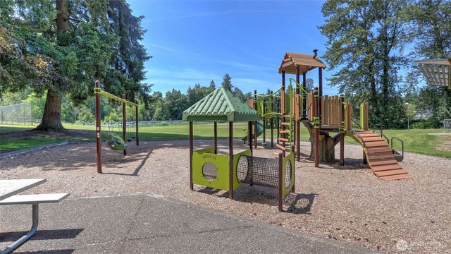 3208 SE 19th Court, Renton, WA 98058