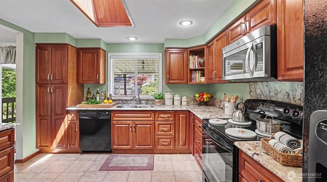 3208 SE 19th Court, Renton, WA 98058