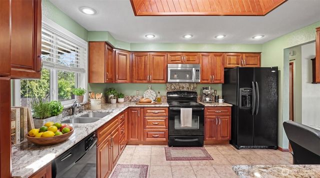 3208 SE 19th Court, Renton, WA 98058