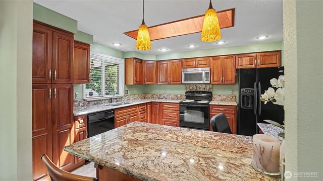3208 SE 19th Court, Renton, WA 98058