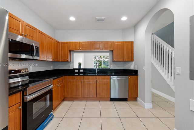 2551 SW 83rd Ave 107, Miramar, FL 33025