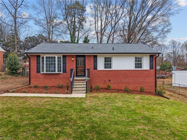 3202 James Place, Greensboro, NC 27405