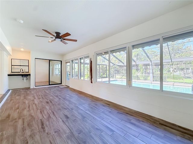 536 NW 9TH AVENUE, Crystal River, FL 34428