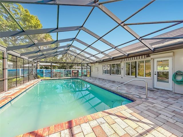 536 NW 9TH AVENUE, Crystal River, FL 34428