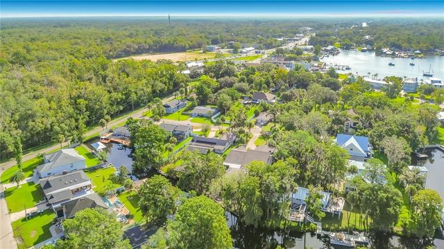536 NW 9TH AVENUE, Crystal River, FL 34428