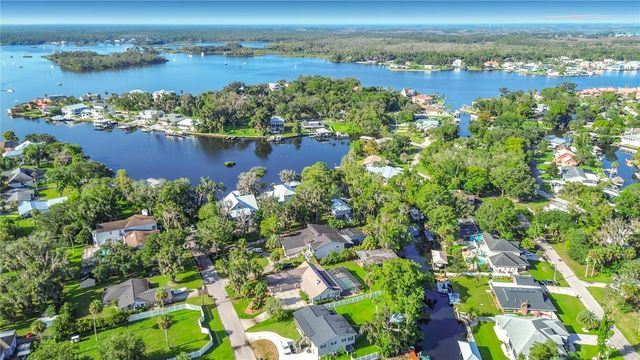 536 NW 9TH AVENUE, Crystal River, FL 34428