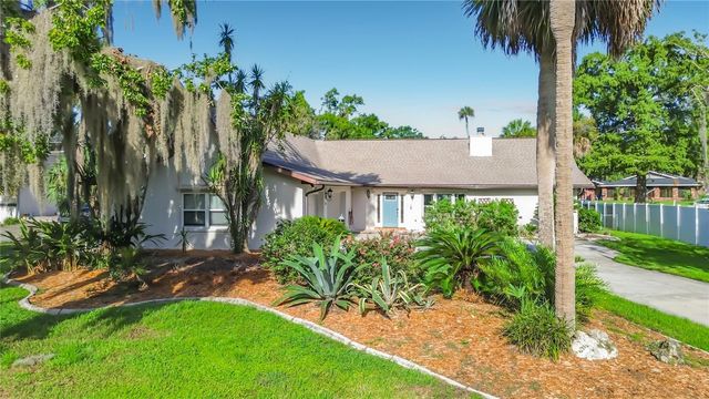 536 NW 9TH AVENUE, Crystal River, FL 34428