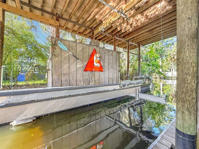 536 NW 9TH AVENUE, Crystal River, FL 34428