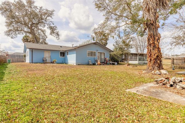 1561 MOBILE AVENUE, Daytona Beach, FL 32117