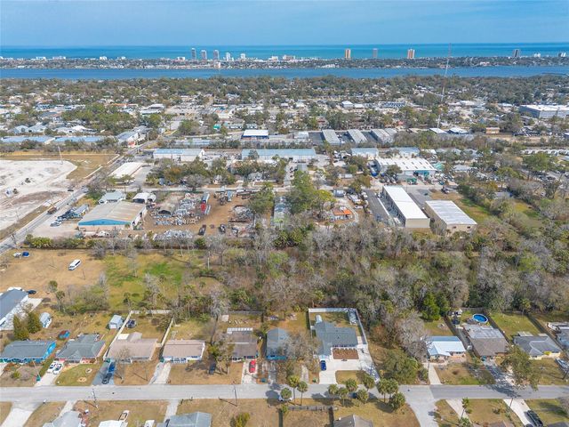 1561 MOBILE AVENUE, Daytona Beach, FL 32117
