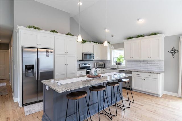 425 Spring Branch Drive, Raymore, MO 64083