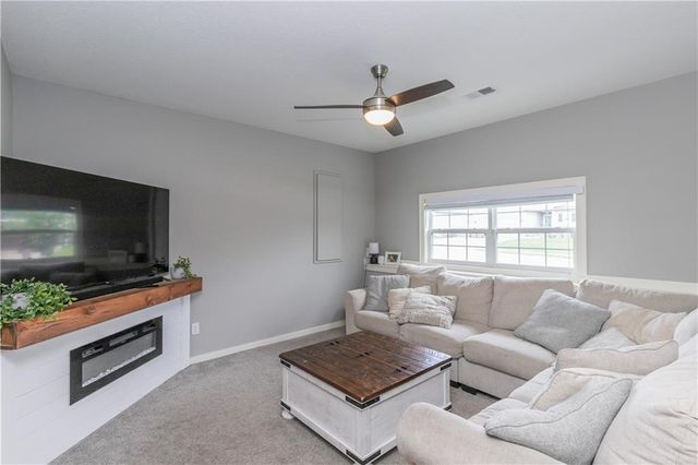 425 Spring Branch Drive, Raymore, MO 64083