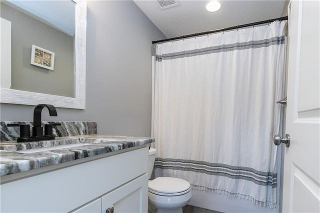 425 Spring Branch Drive, Raymore, MO 64083