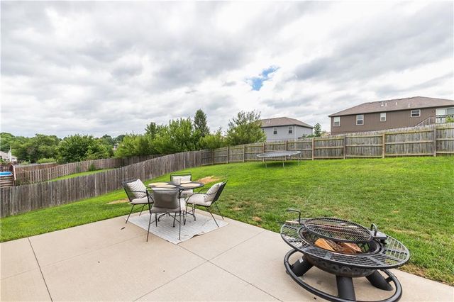 425 Spring Branch Drive, Raymore, MO 64083