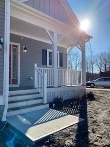 165 Cambridge Rd 13, Woburn, MA 01801