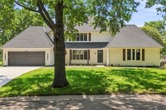 10140 Mackey Street, Overland Park, KS 66212