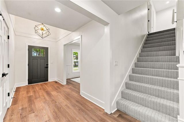 10140 Mackey Street, Overland Park, KS 66212