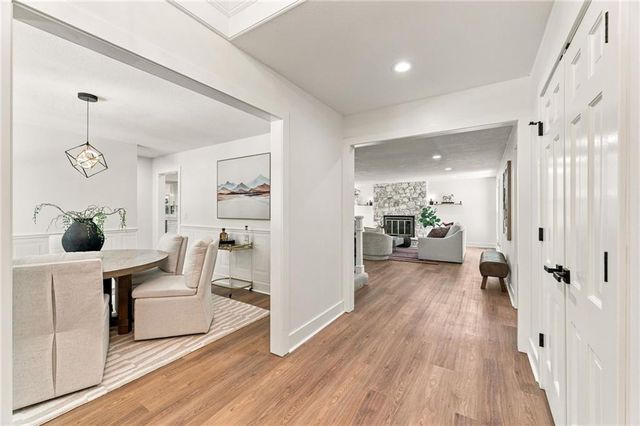 10140 Mackey Street, Overland Park, KS 66212