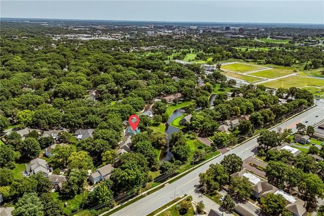 10140 Mackey Street, Overland Park, KS 66212