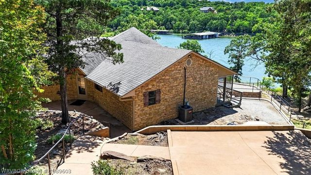 216 Three Nations Drive, Stigler, OK 74462