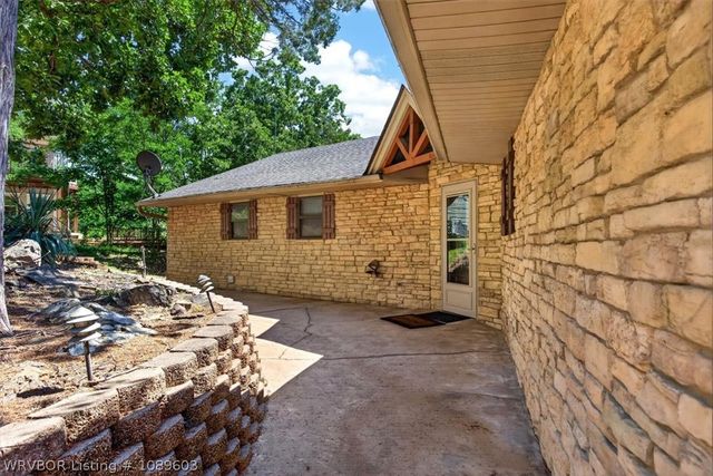 216 Three Nations Drive, Stigler, OK 74462