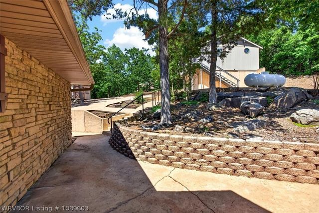 216 Three Nations Drive, Stigler, OK 74462