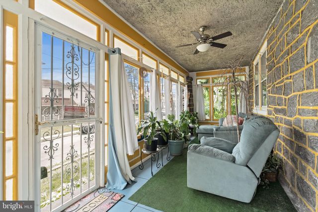 114 KENMORE RD, Upper Darby, PA 19082