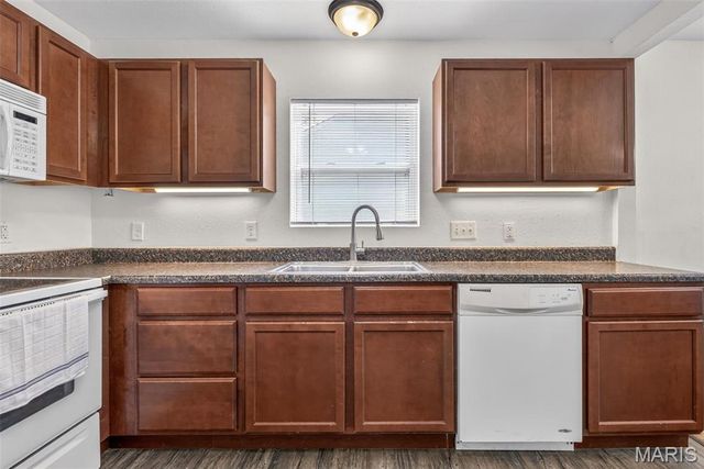615 Perry Street, De Soto, MO 63020