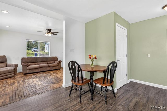 615 Perry Street, De Soto, MO 63020
