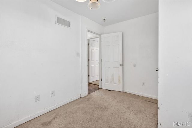 615 Perry Street, De Soto, MO 63020