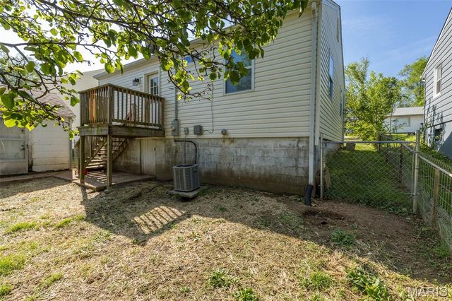 615 Perry Street, De Soto, MO 63020