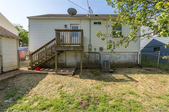 615 Perry Street, De Soto, MO 63020