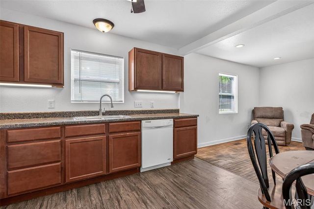 615 Perry Street, De Soto, MO 63020