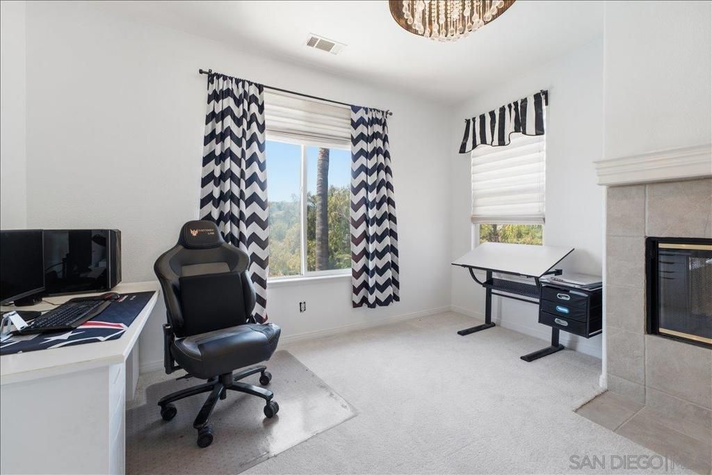 Image 24 of property listing at 10669 El Caballo, San Diego, CA 92127